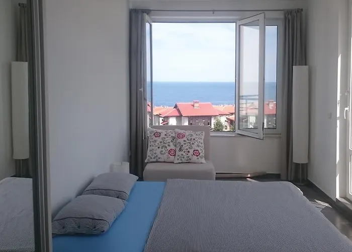 High In The Sky Apartman Szozopol