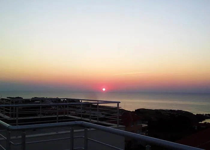 Apartman High In The Sky Szozopol